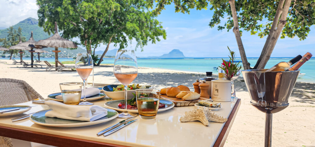 Maradiva Villas Resort & Spa